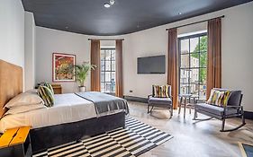 Crescent Place By Mansley